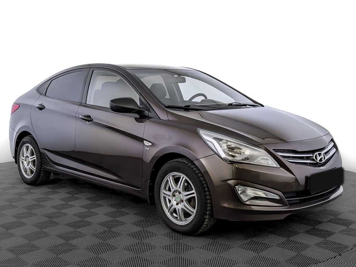 Купить Hyundai Solaris с пробегом. Фото: #2