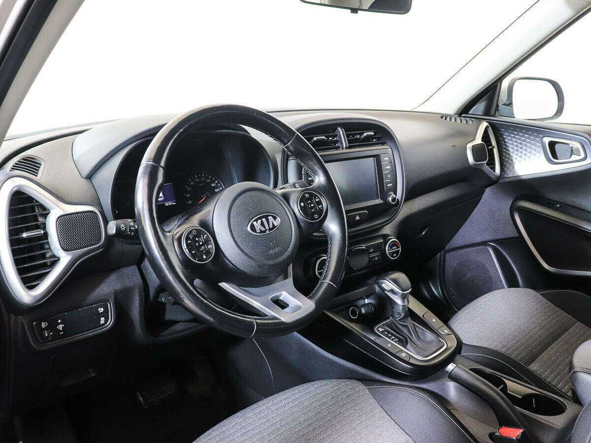 Купить Kia Soul с пробегом. Фото: #12