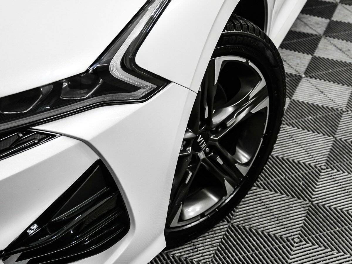 Купить Kia K5 с пробегом. Фото: #13