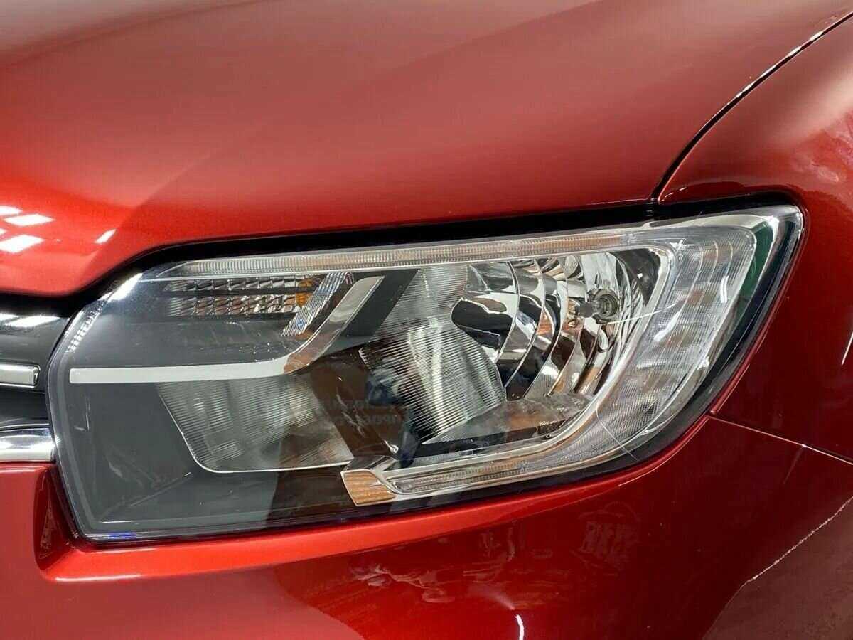 Купить Renault Sandero с пробегом. Фото: #19