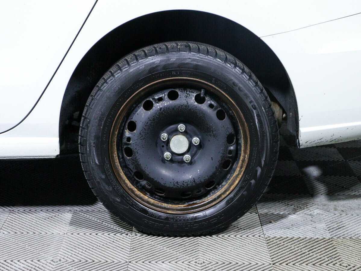 Купить Volkswagen Polo с пробегом. Фото: #12