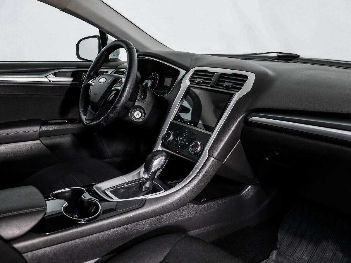 Купить Ford Mondeo с пробегом. Фото: #10