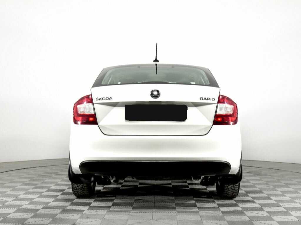 Купить Skoda Rapid с пробегом. Фото: #5
