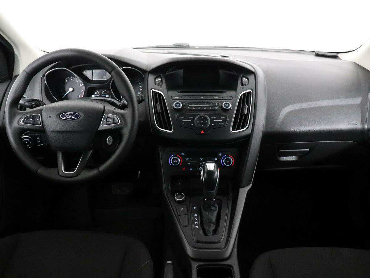 Купить Ford Focus с пробегом. Фото: #10