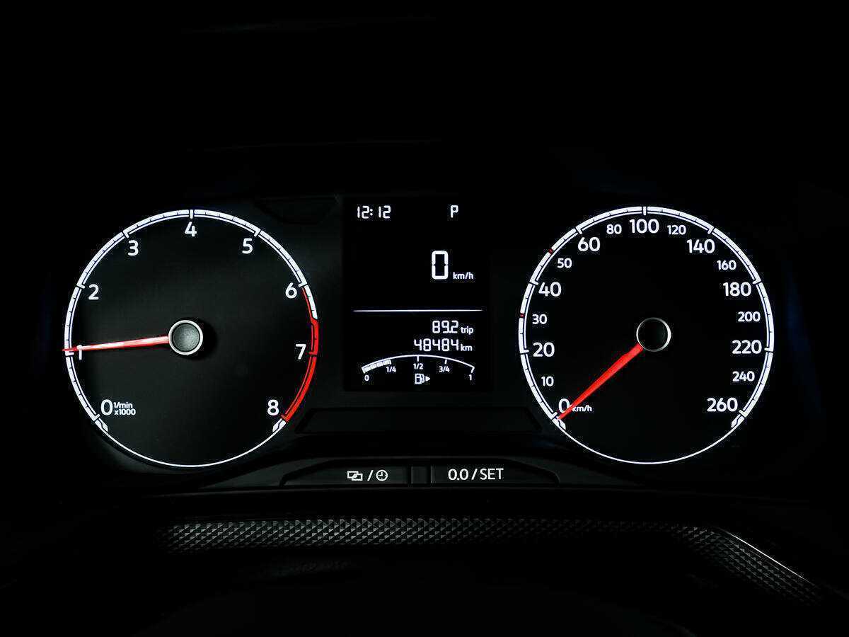 Купить Volkswagen Polo с пробегом. Фото: #9