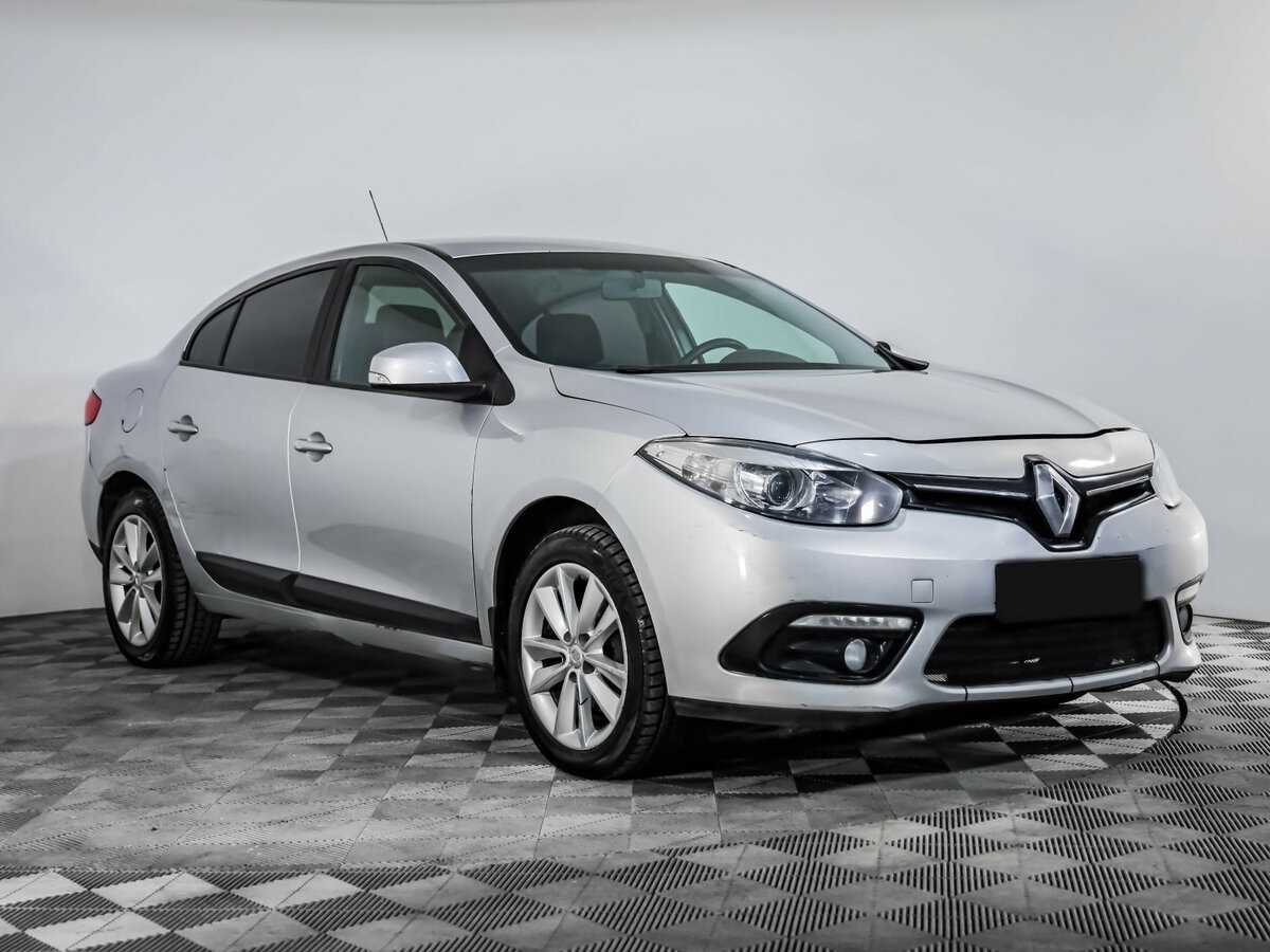 Купить Renault Fluence с пробегом. Фото: #2