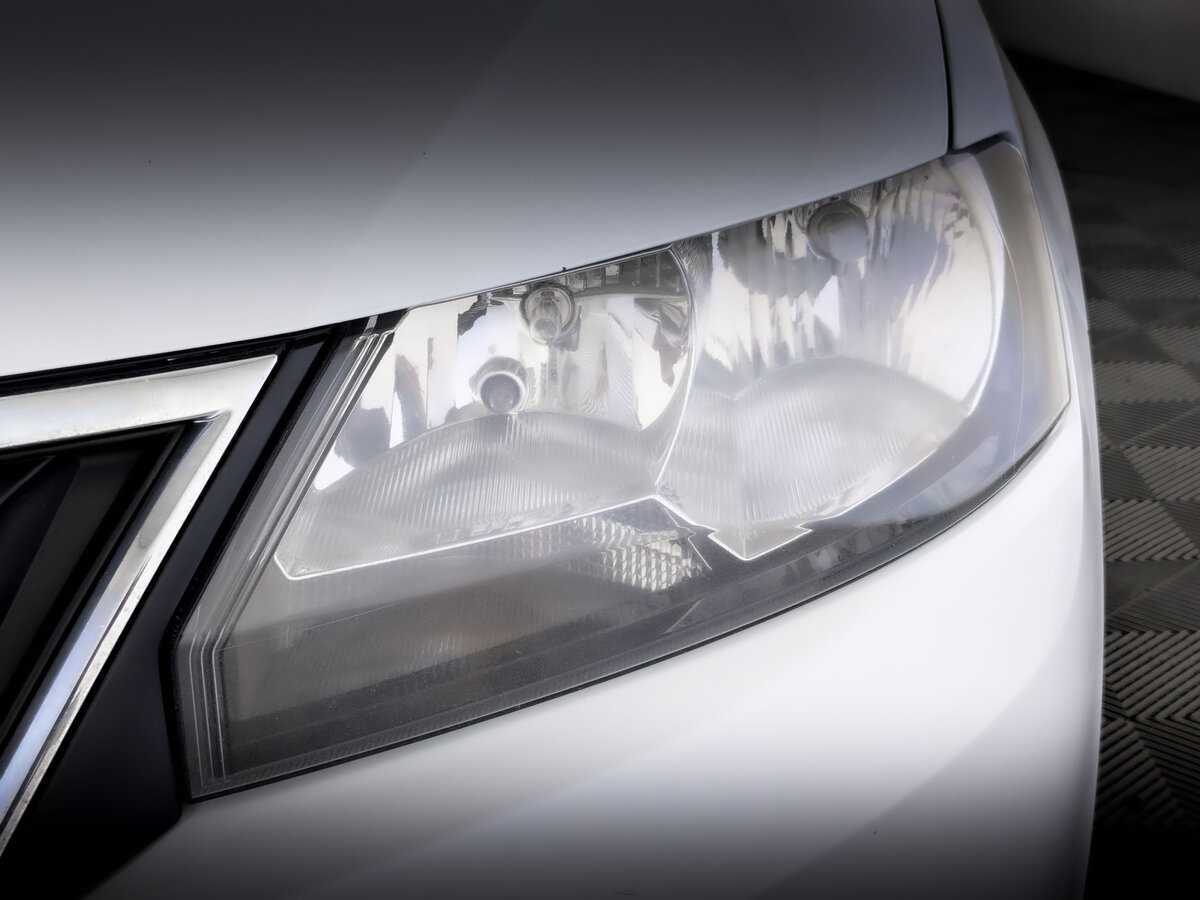 Купить Skoda Rapid с пробегом. Фото: #16