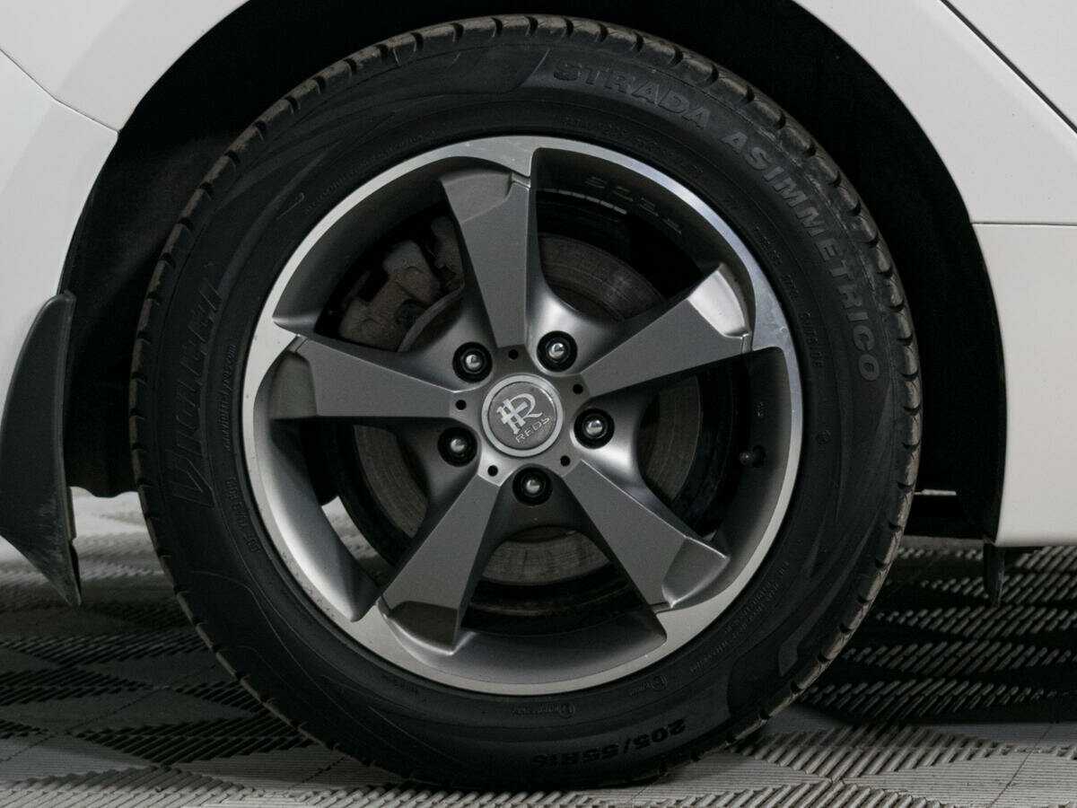 Купить Hyundai i40 с пробегом. Фото: #15