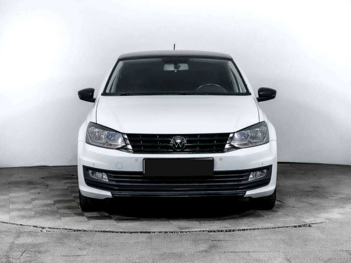 Купить Volkswagen Polo с пробегом. Фото: #1