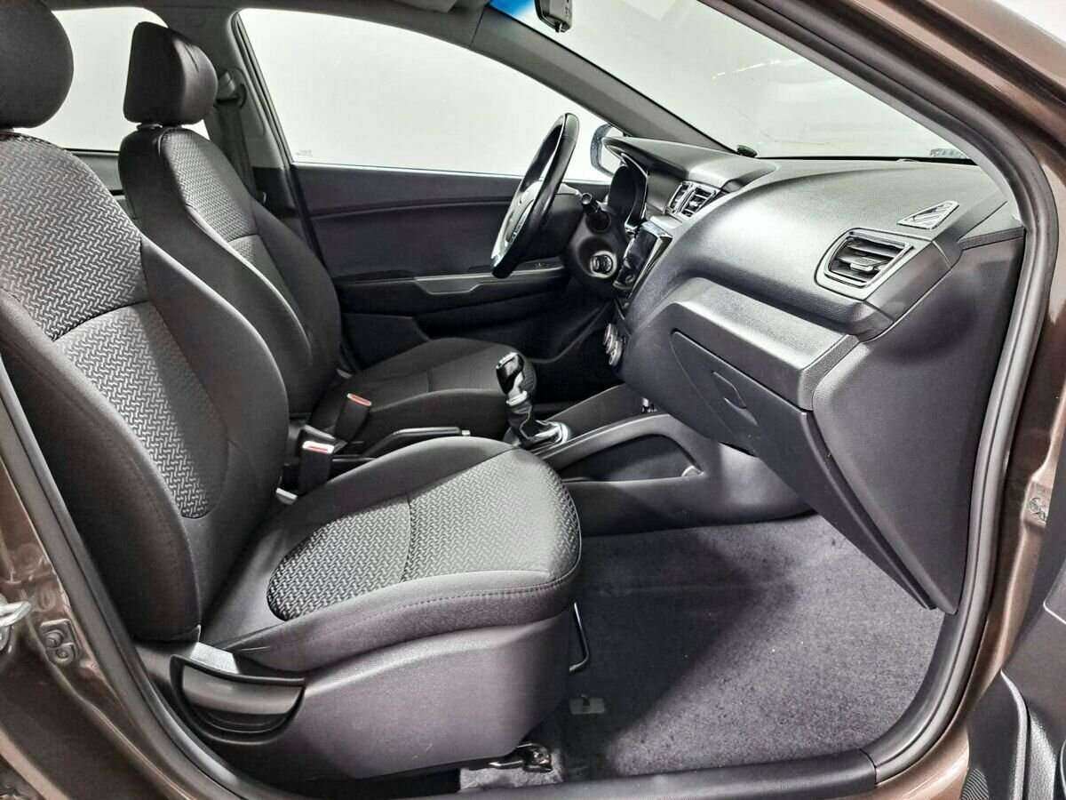 Купить Kia Rio с пробегом. Фото: #8