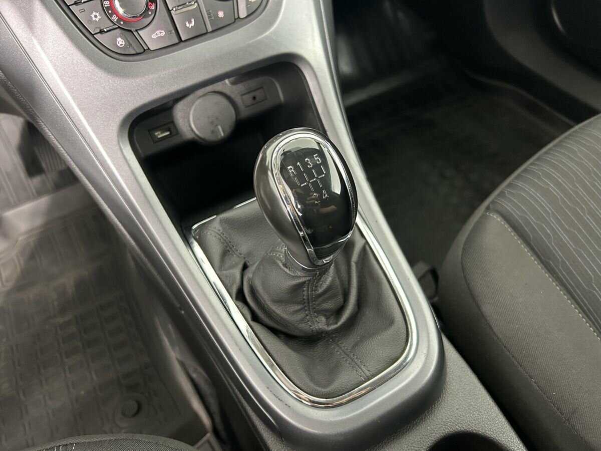 Купить Opel Astra с пробегом. Фото: #12