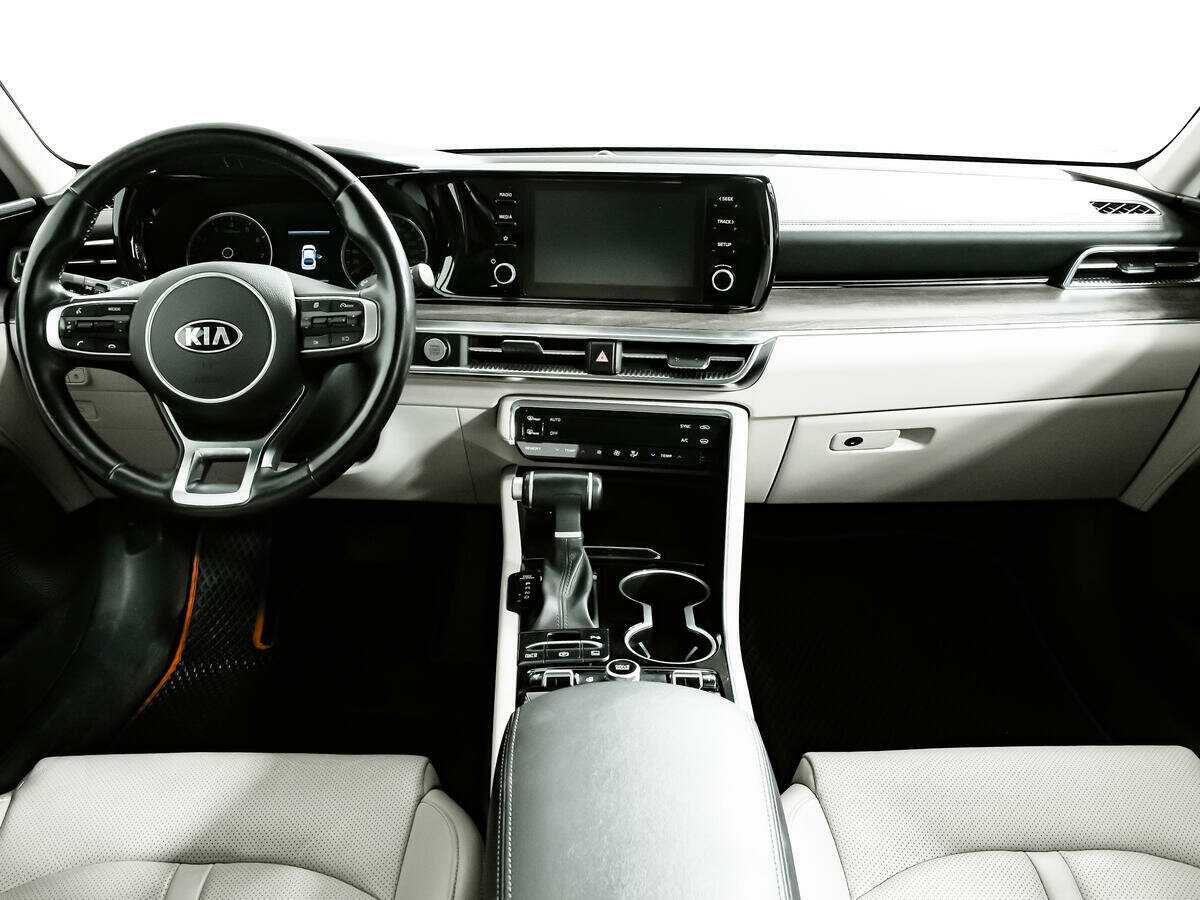 Купить Kia K5 с пробегом. Фото: #9