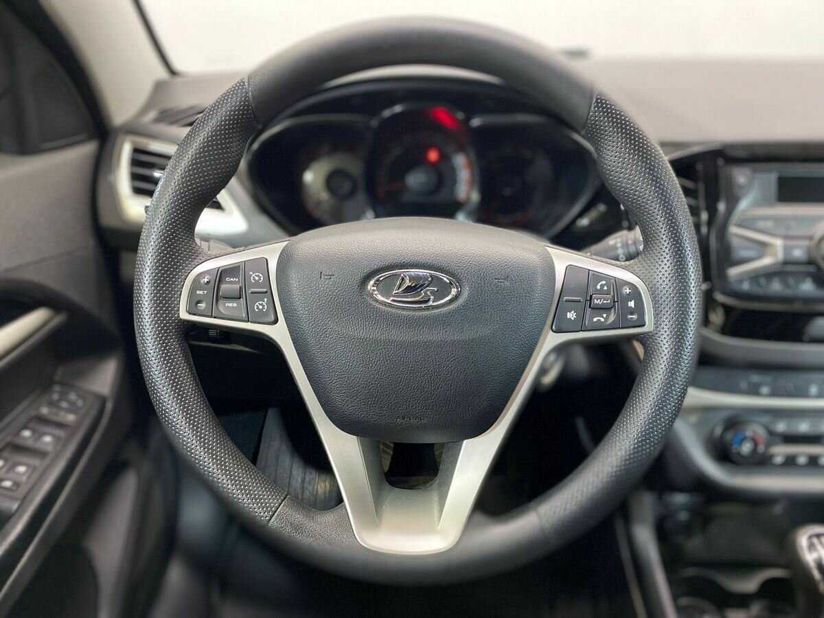 Купить Lada (ВАЗ) Vesta с пробегом. Фото: #12