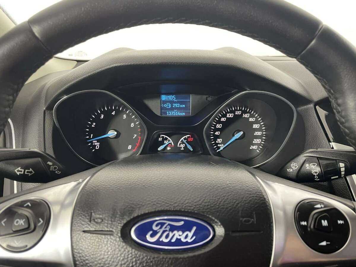 Купить Ford Focus с пробегом. Фото: #10