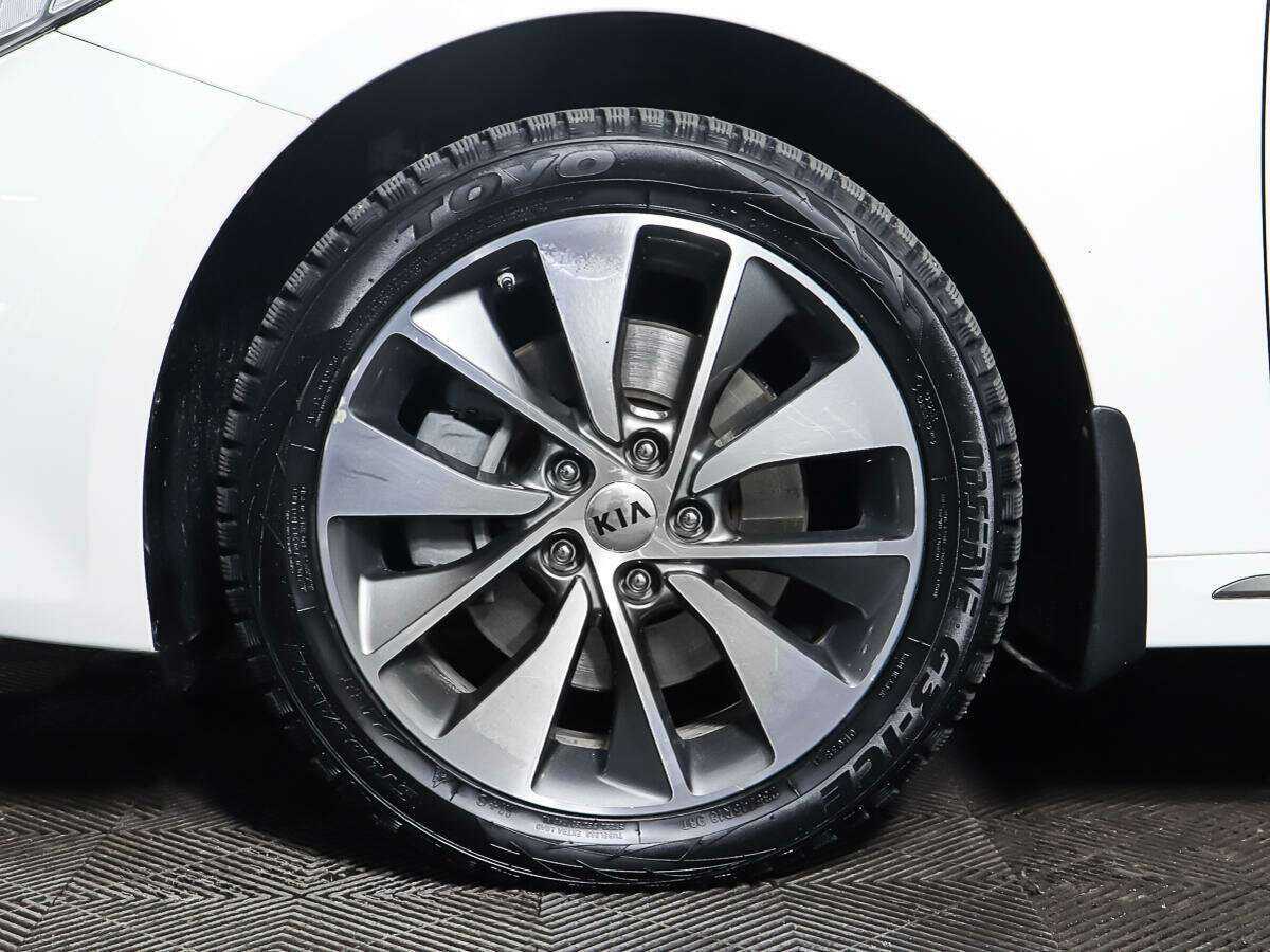 Купить Kia Optima с пробегом. Фото: #18