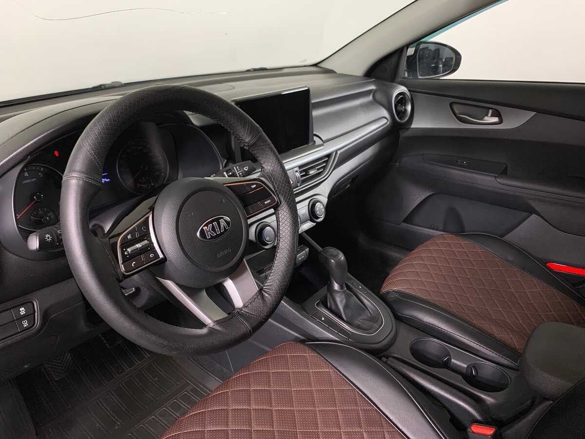 Купить Kia Cerato с пробегом. Фото: #9