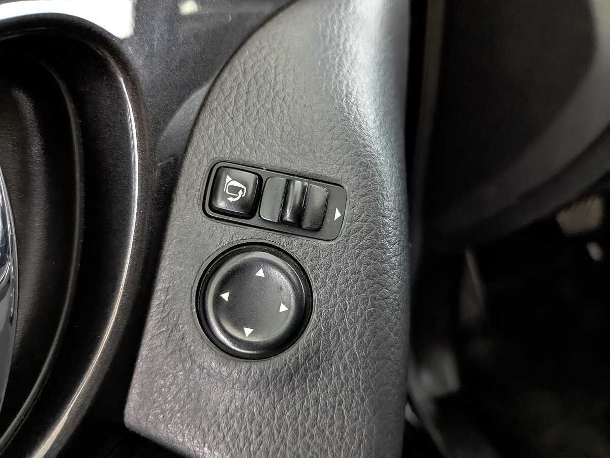 Купить Nissan X-Trail с пробегом. Фото: #25