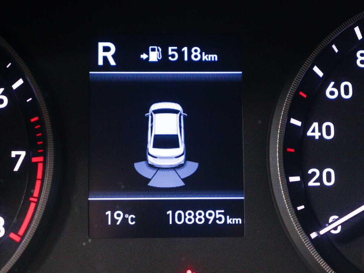 Купить Hyundai Solaris с пробегом. Фото: #12