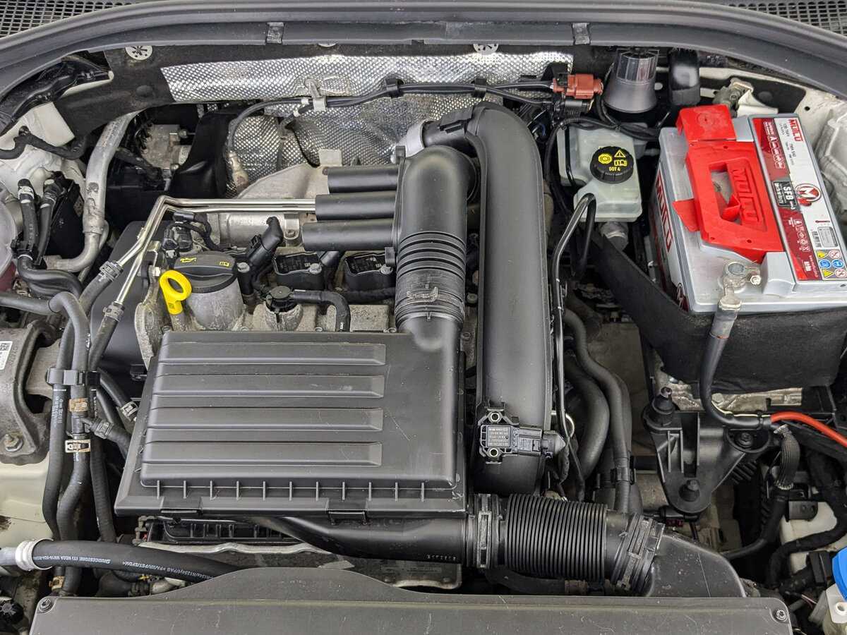 Купить Skoda Superb с пробегом. Фото: #8