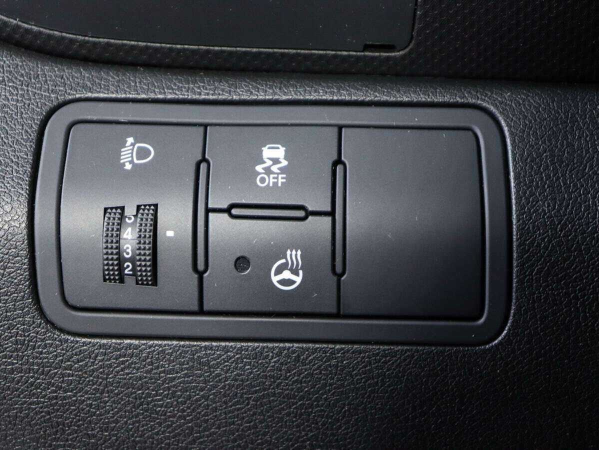 Купить Hyundai Solaris с пробегом. Фото: #13