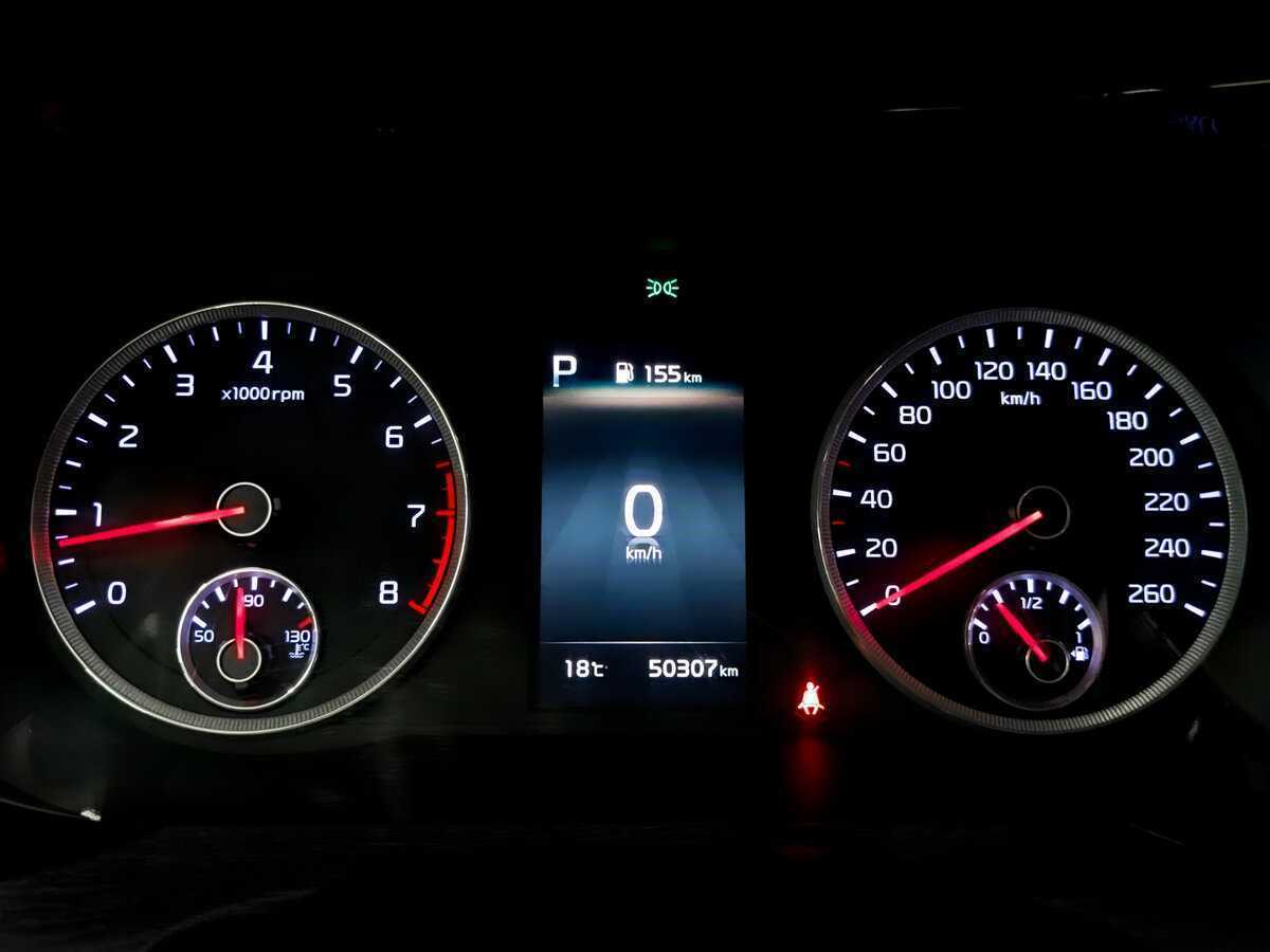 Купить Kia K5 с пробегом. Фото: #12