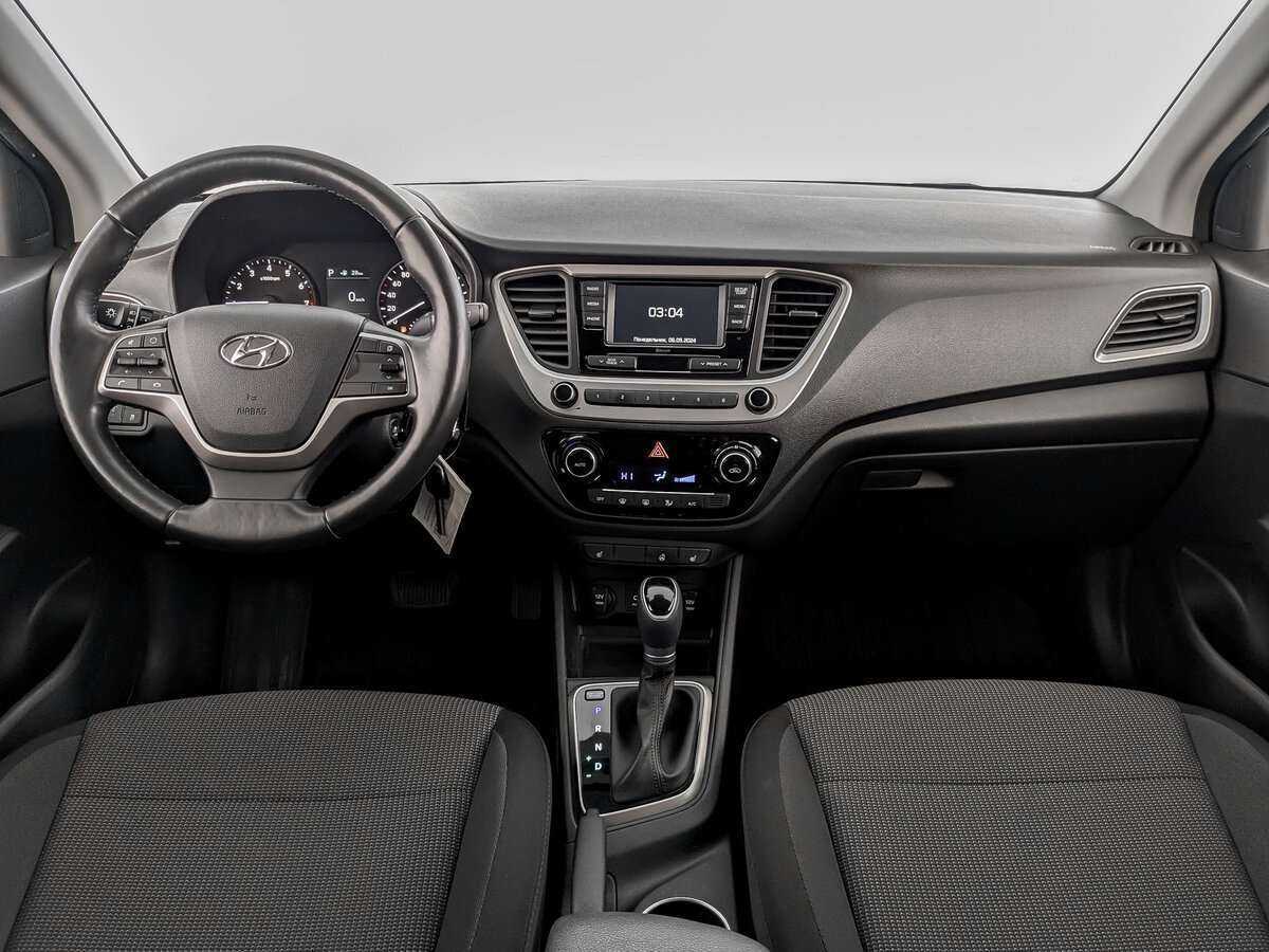 Купить Hyundai Solaris с пробегом. Фото: #11