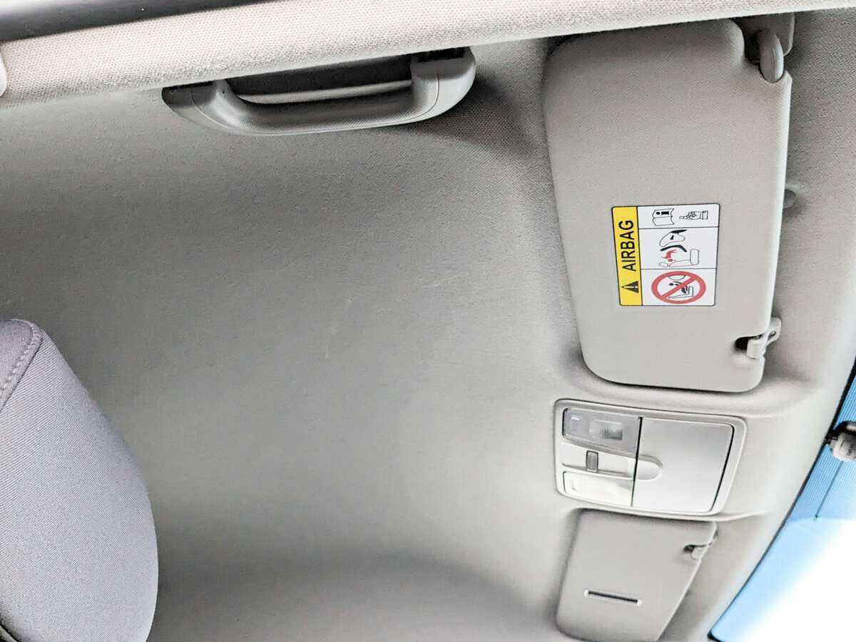 Купить Hyundai Solaris с пробегом. Фото: #15