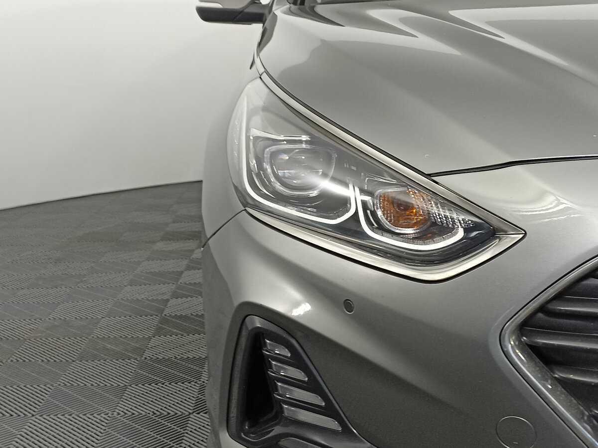 Купить Hyundai Sonata с пробегом. Фото: #14