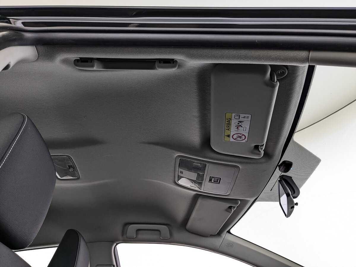 Купить Toyota Corolla с пробегом. Фото: #18