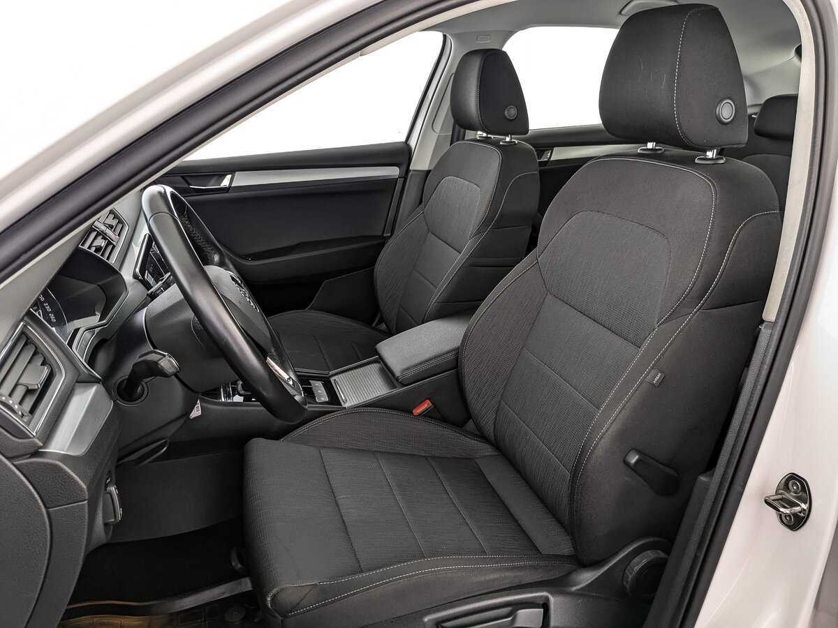 Купить Skoda Superb с пробегом. Фото: #19