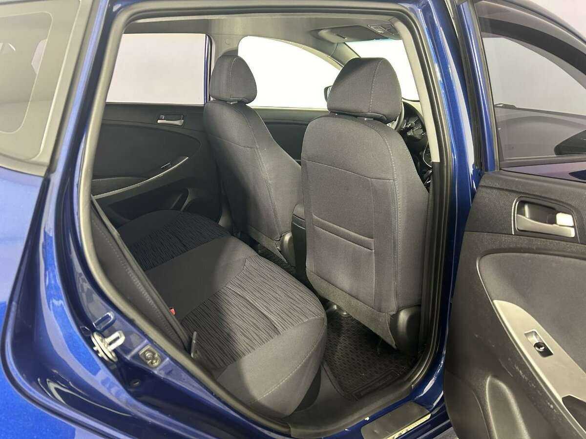 Купить Hyundai Solaris с пробегом. Фото: #15