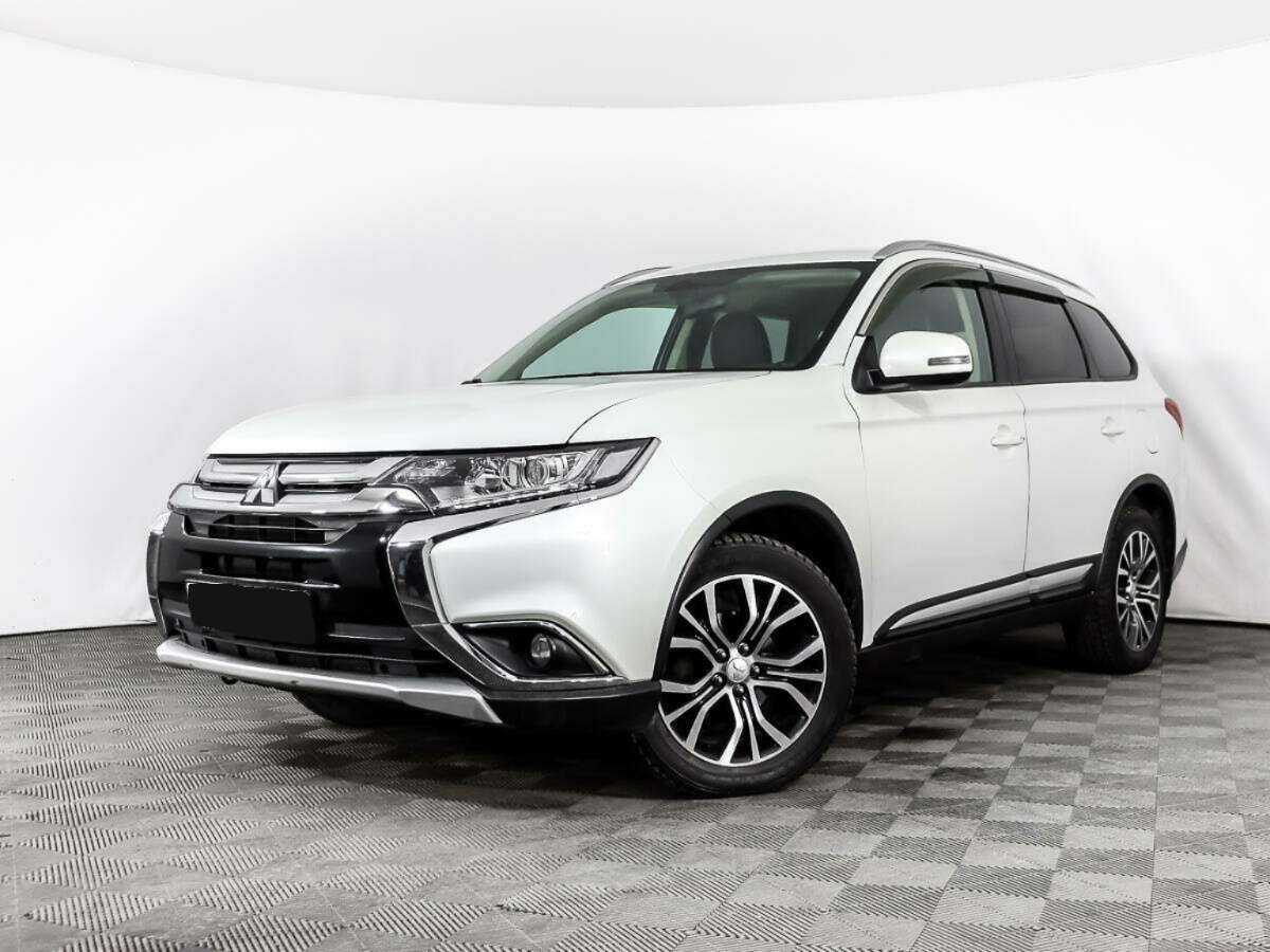 Купить Mitsubishi Outlander с пробегом. Фото: #0