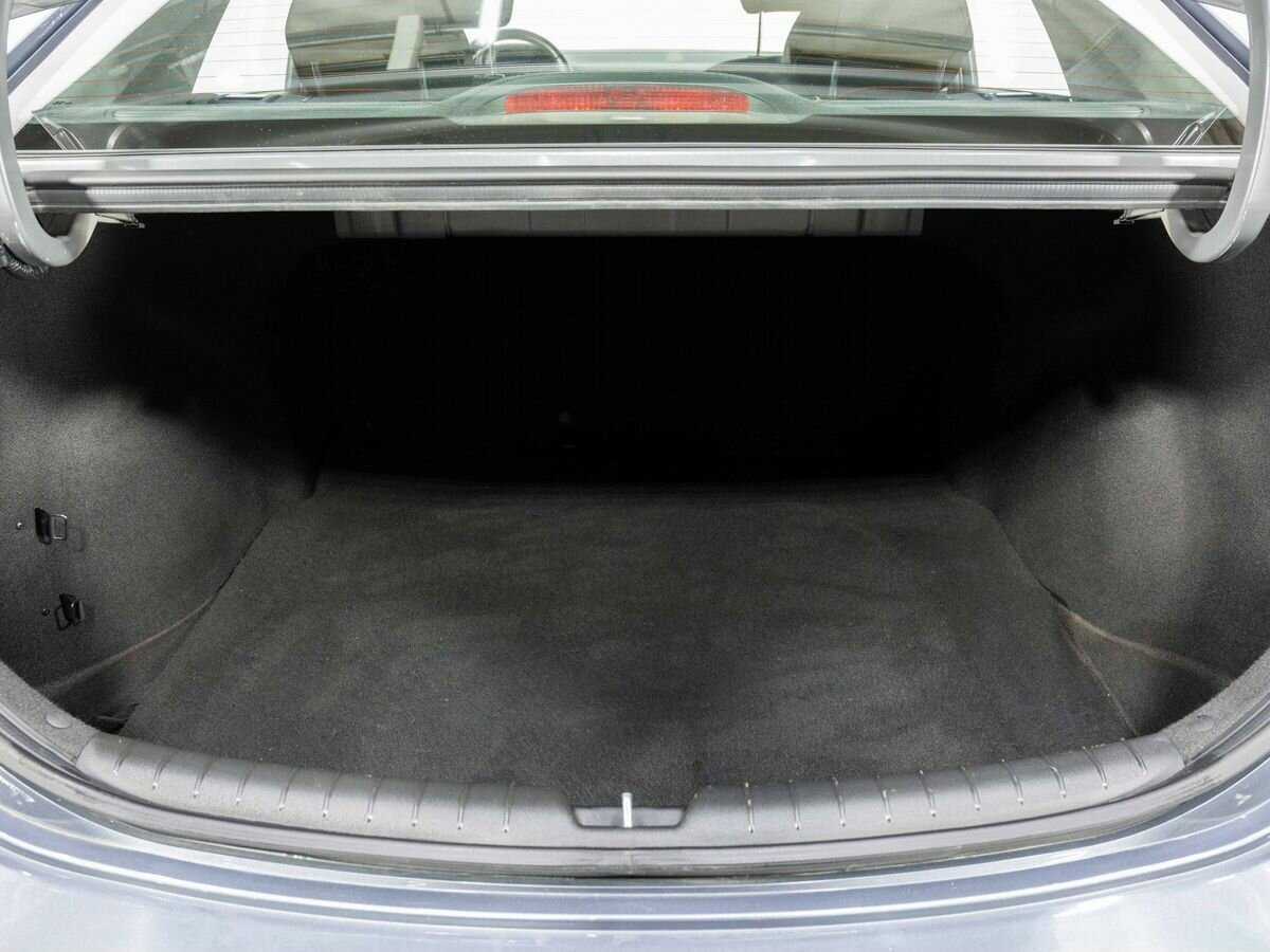 Купить Hyundai Solaris с пробегом. Фото: #21