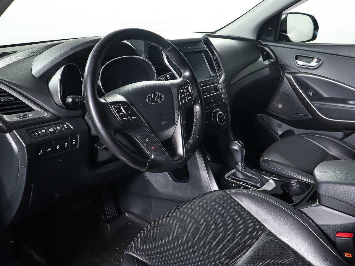 Купить Hyundai Santa Fe с пробегом. Фото: #14