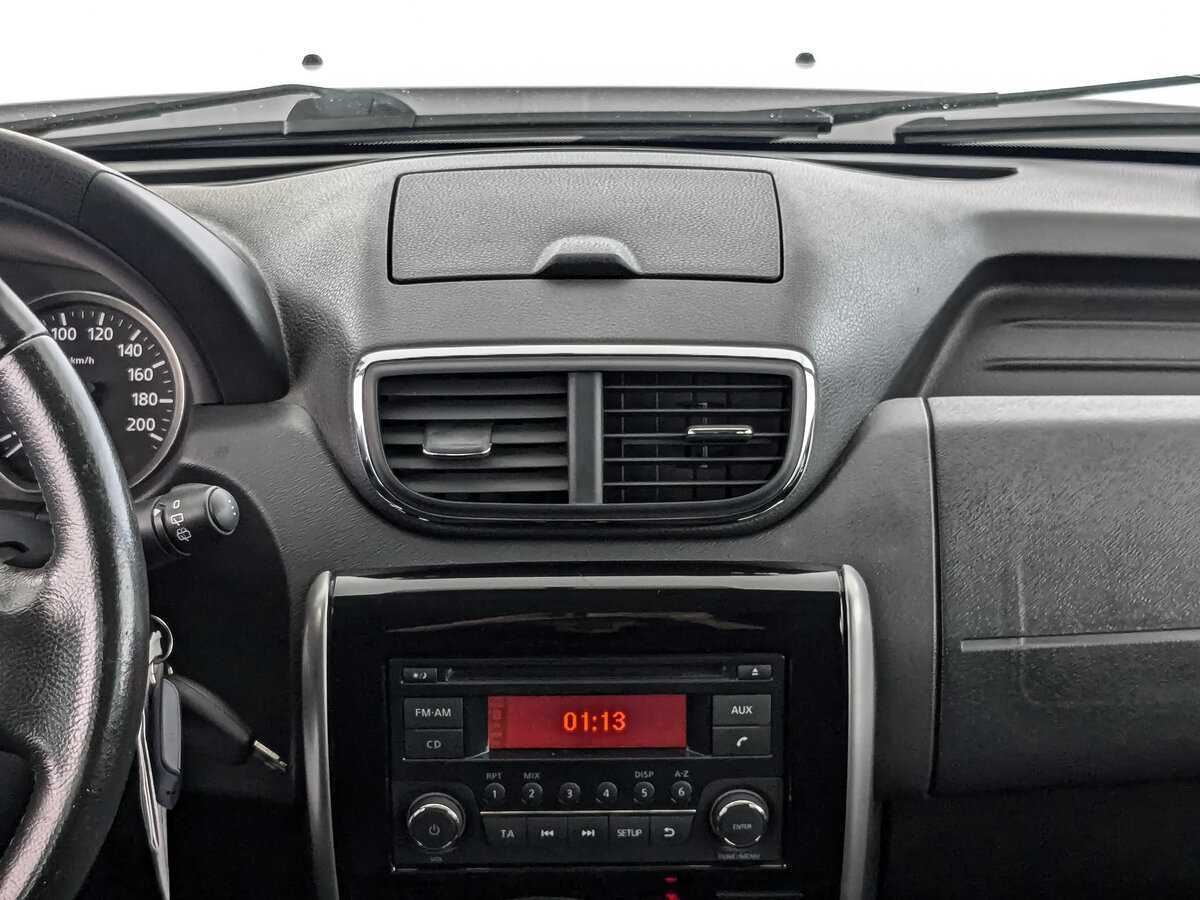 Купить Nissan Terrano с пробегом. Фото: #12