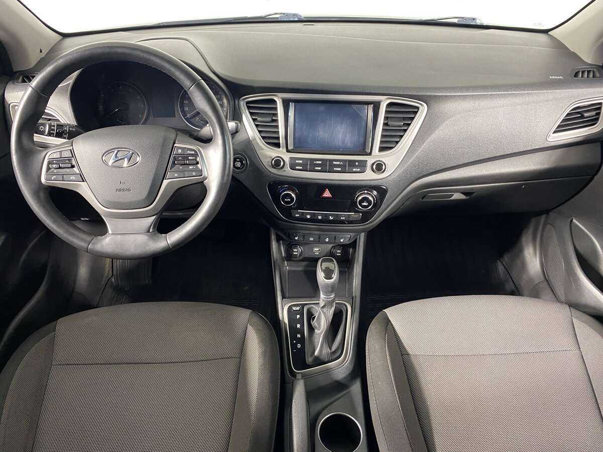 Купить Hyundai Solaris с пробегом. Фото: #9
