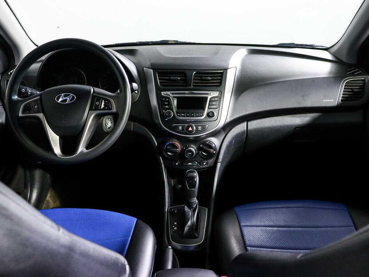 Купить Hyundai Solaris с пробегом. Фото: #11