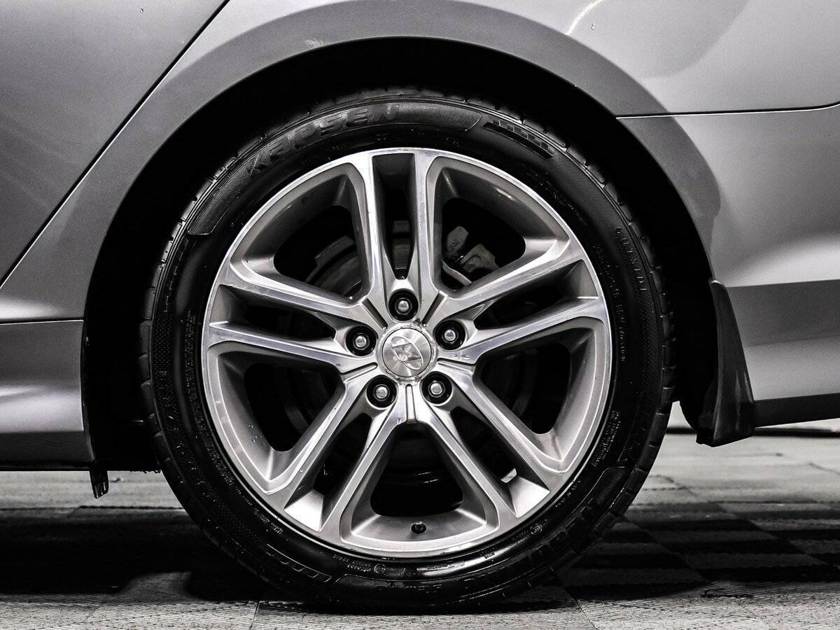 Купить Hyundai Sonata с пробегом. Фото: #14