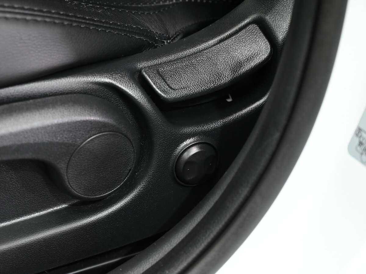 Купить Hyundai Solaris с пробегом. Фото: #11