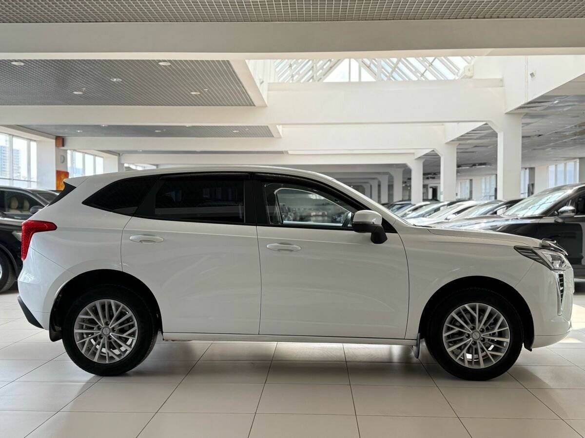 Купить Haval Jolion с пробегом. Фото: #9