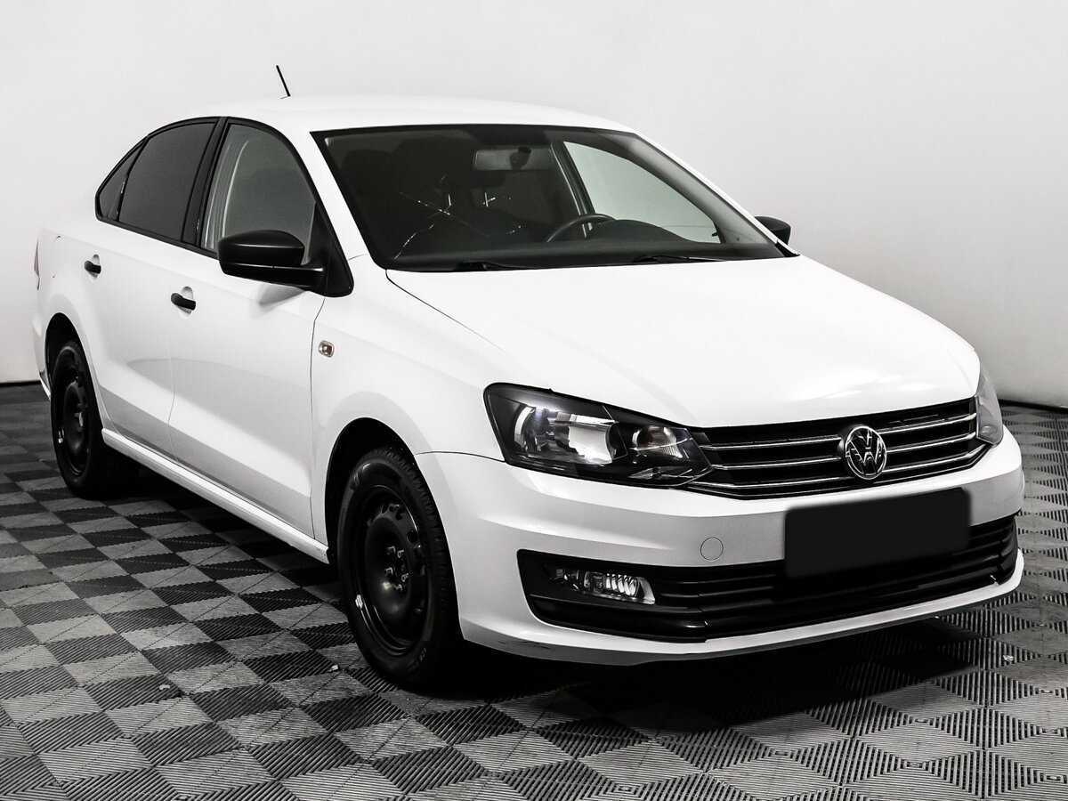 Купить Volkswagen Polo с пробегом. Фото: #2