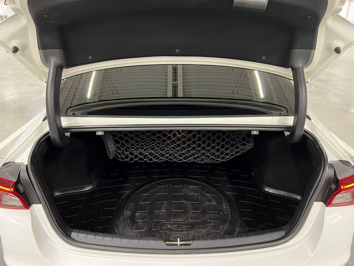 Купить Kia K5 с пробегом. Фото: #9