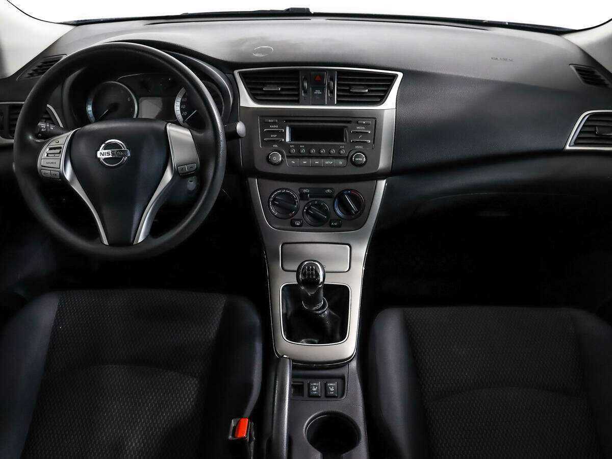 Купить Nissan Sentra с пробегом. Фото: #8