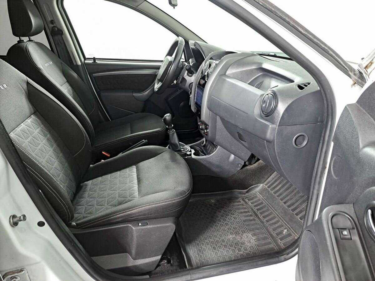 Купить Renault Duster с пробегом. Фото: #6