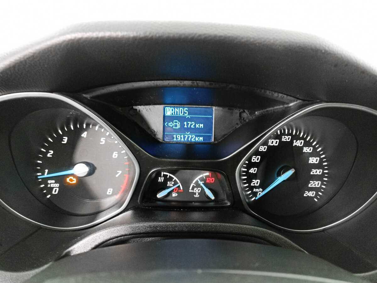 Купить Ford Focus с пробегом. Фото: #10