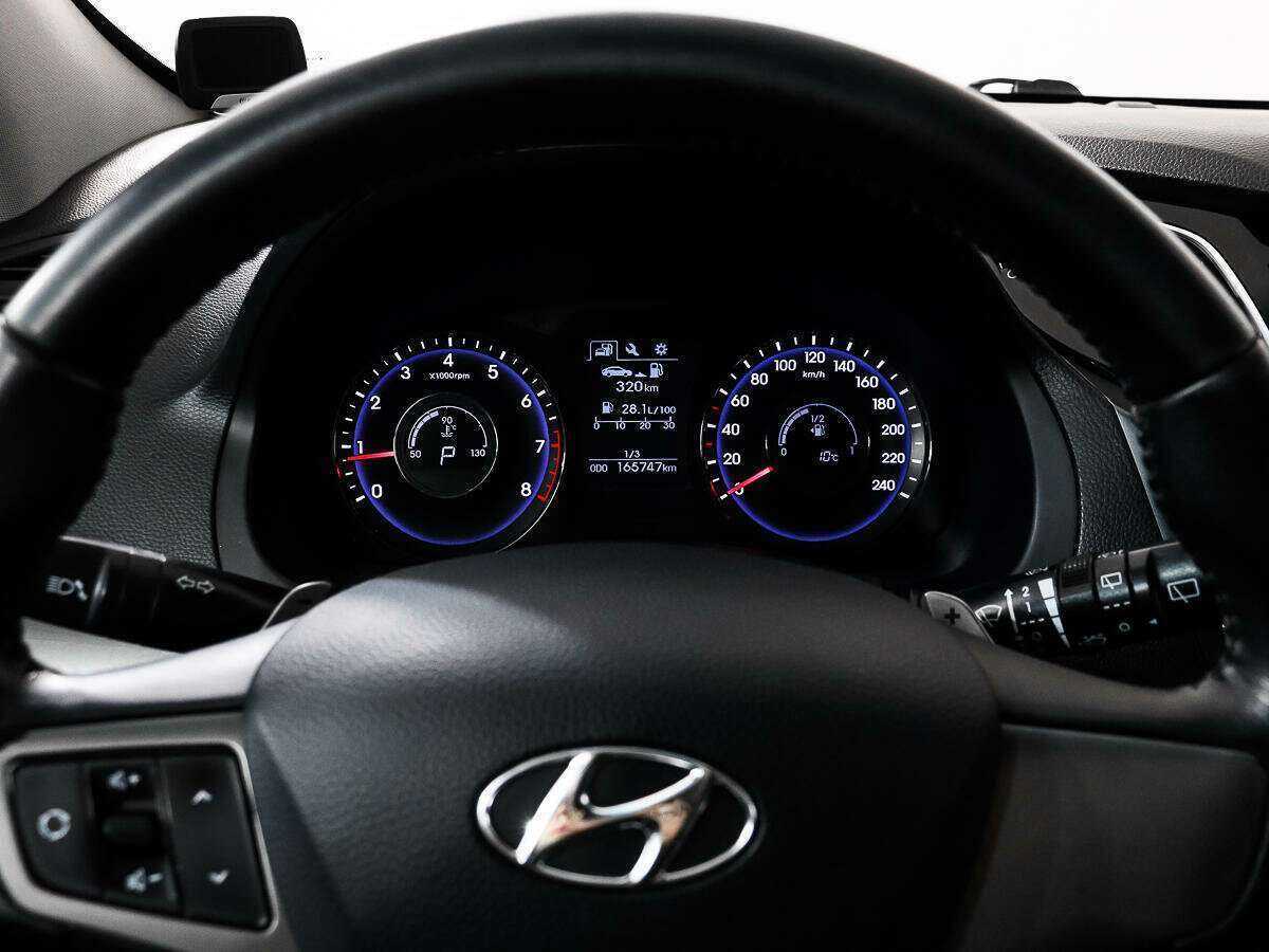 Купить Hyundai i40 с пробегом. Фото: #16
