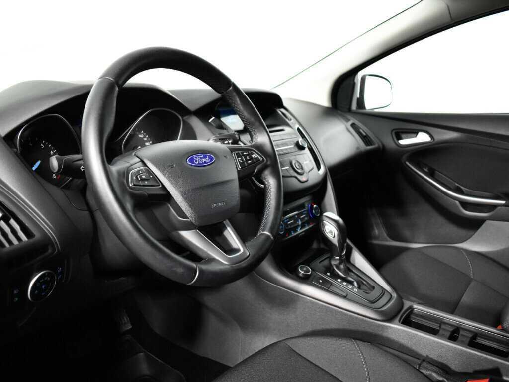 Купить Ford Focus с пробегом. Фото: #12