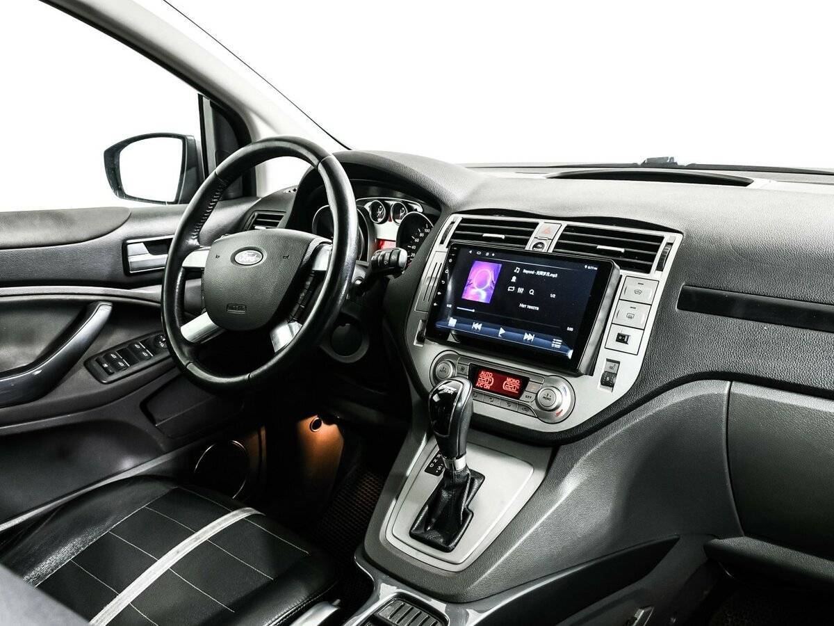 Купить Ford Kuga с пробегом. Фото: #8