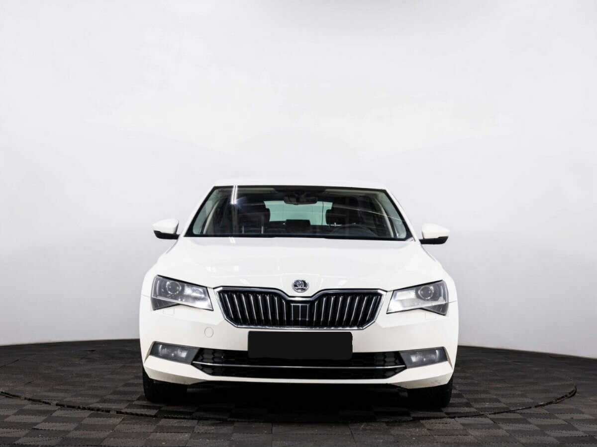 Купить Skoda Superb с пробегом. Фото: #1