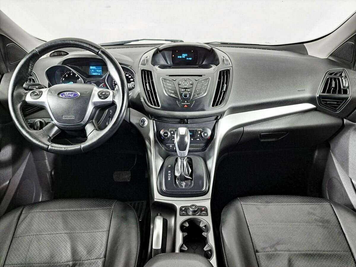 Купить Ford Kuga с пробегом. Фото: #11